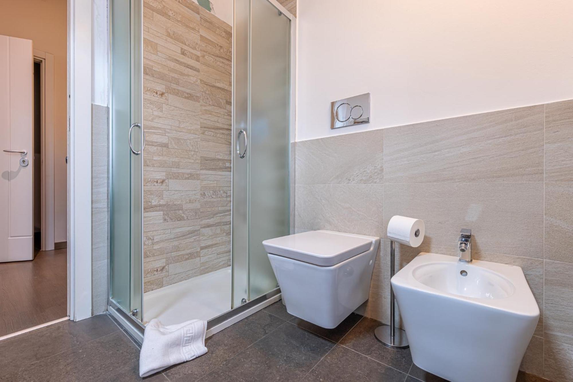 Sant' Ambrogio Flat Mailand
